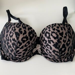 Very Sexy Flirt Push Up Bra